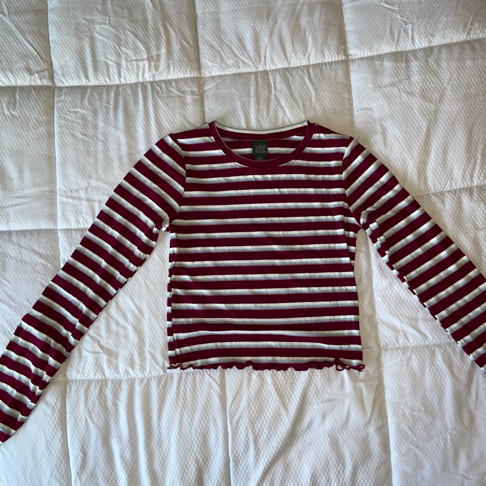 Stripped long sleeve shirt